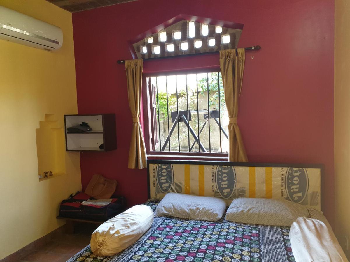 Shantiniketan Bungalow Bolpur Kültér fotó