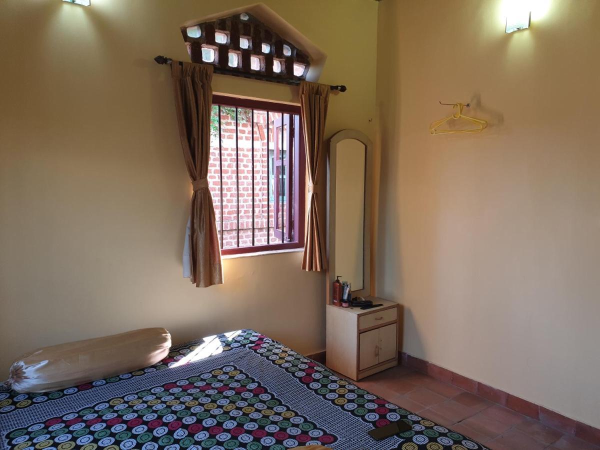 Shantiniketan Bungalow Bolpur Kültér fotó